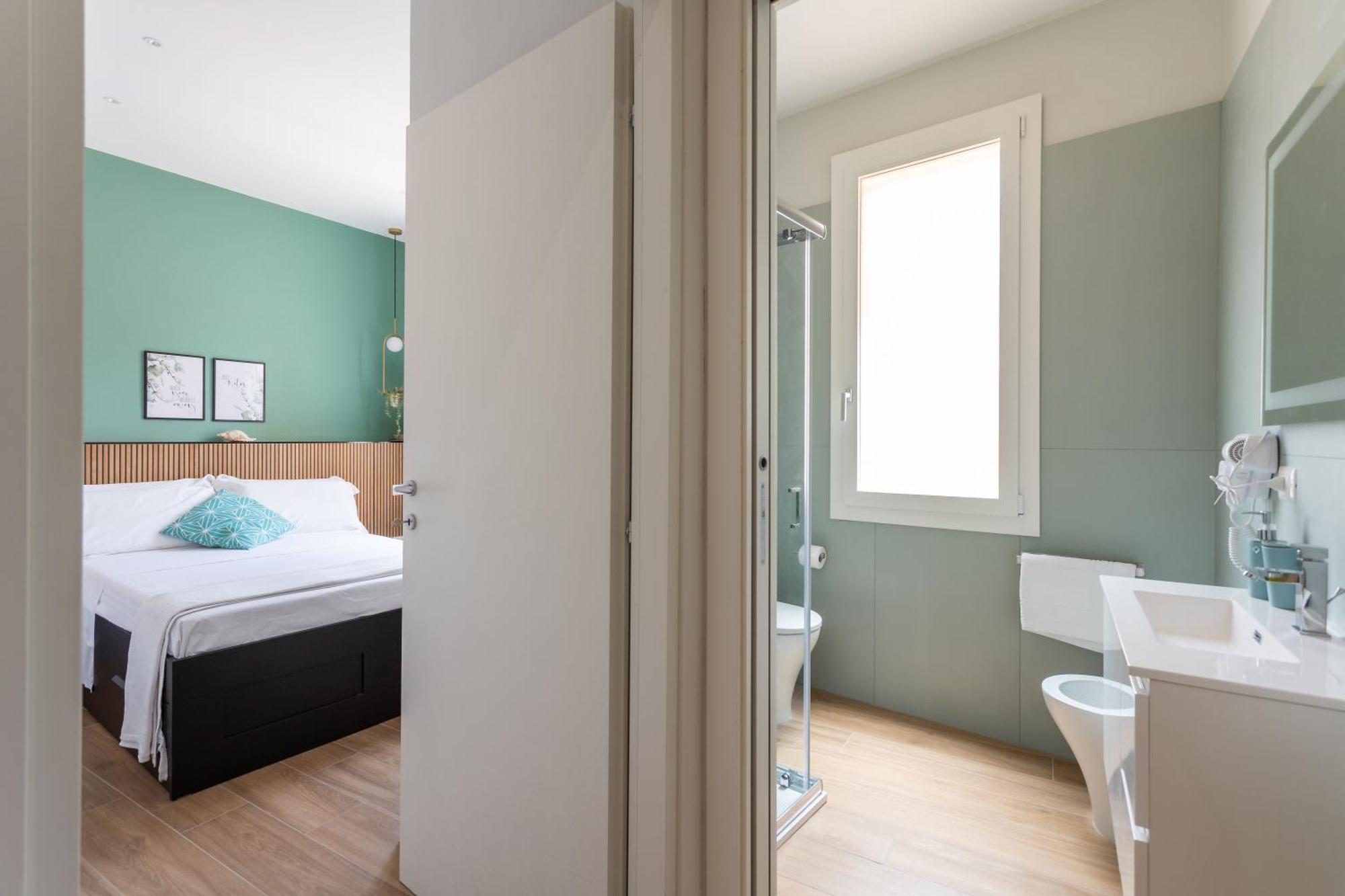Hotel Domus Laetitiae Quartu SantʼElena Esterno foto